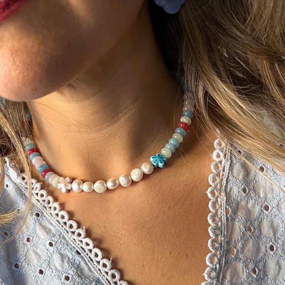 Morganite Pearl Necklace - Picture 5 of 6